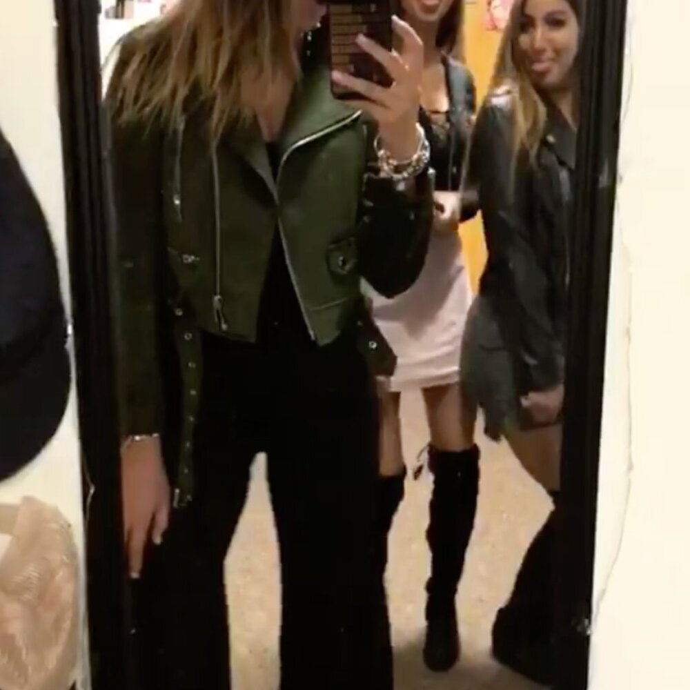 Zara Jacket - Picture 4 of 4